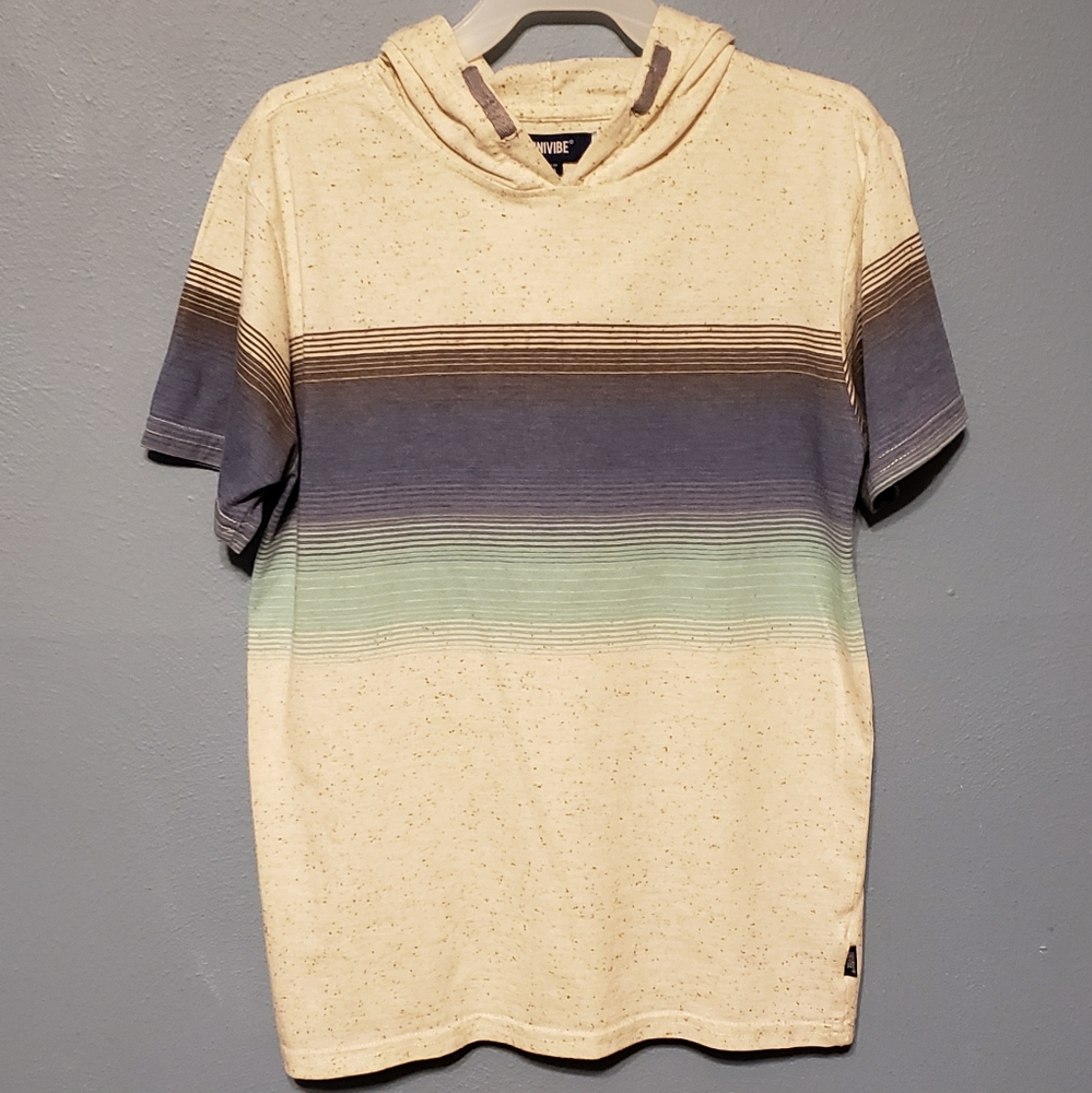 🛍 Univibe Short Sleeve Hoodie - Large